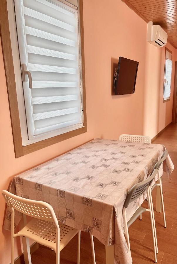 Apartment Lecer 4 Porta Екстериор снимка